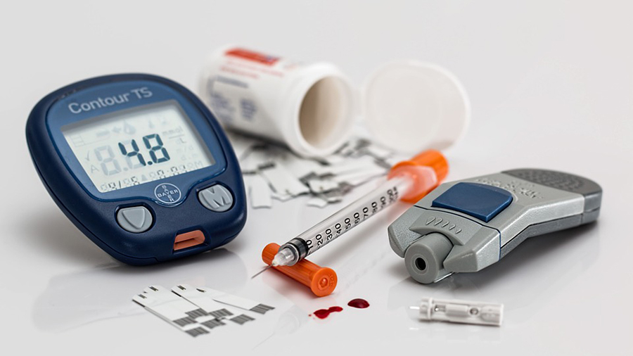 What policies should be put in place to help staff with diabetes?