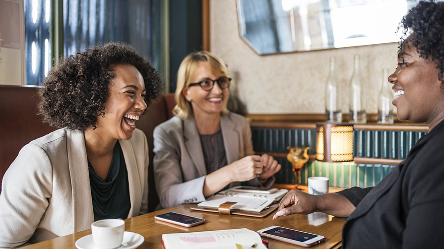 Women enjoy their jobs more than men